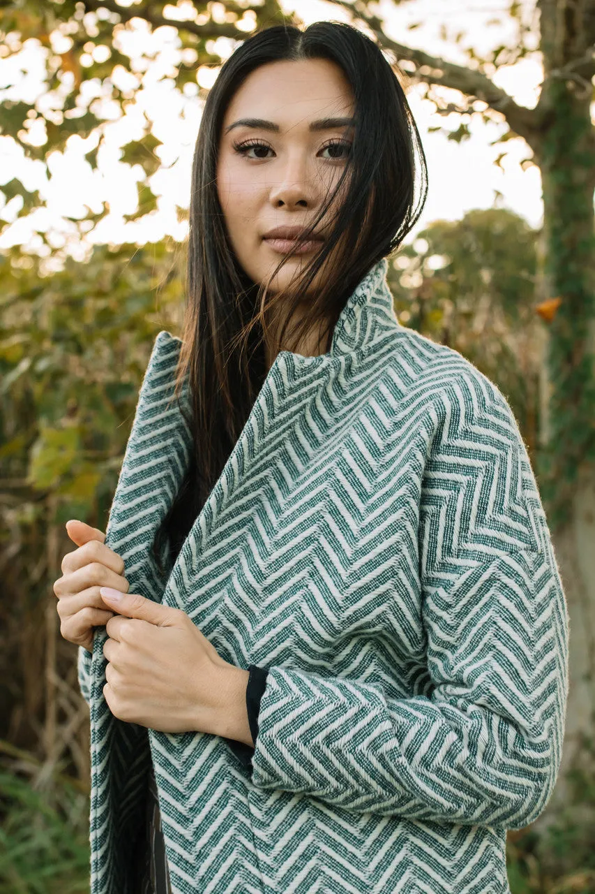 Portuguese Wool Pieper Coat in Grey Houndstooth - L Left