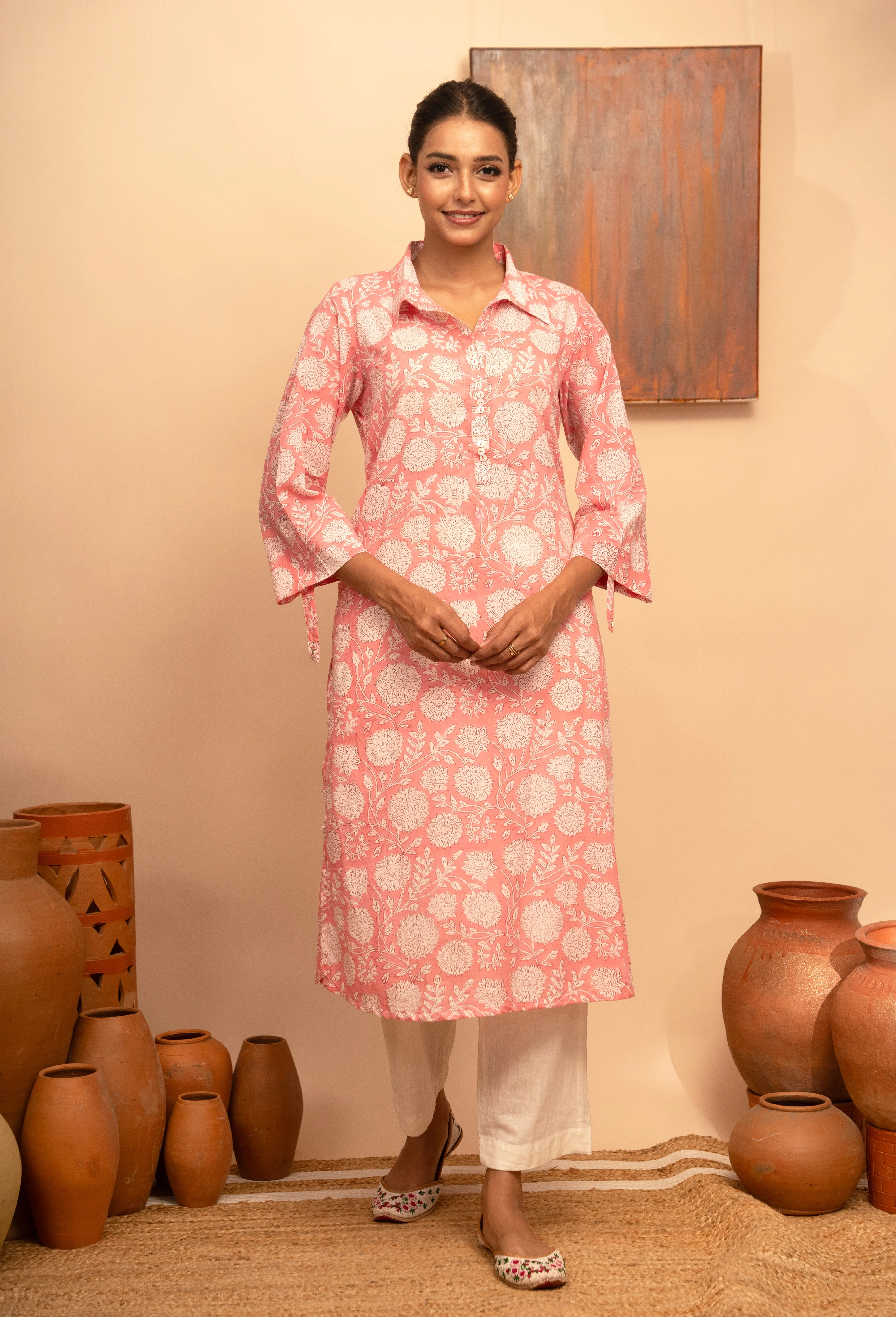 Womens Cotton Round Collar Block-Printed Pink  Regular Fit Kurta  Arya collection